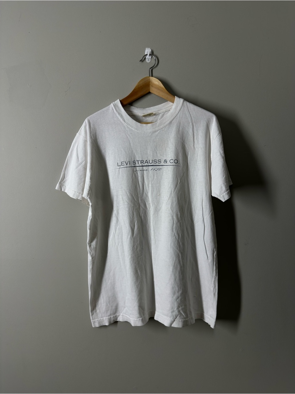 Vintage 90s Levi’s Tee